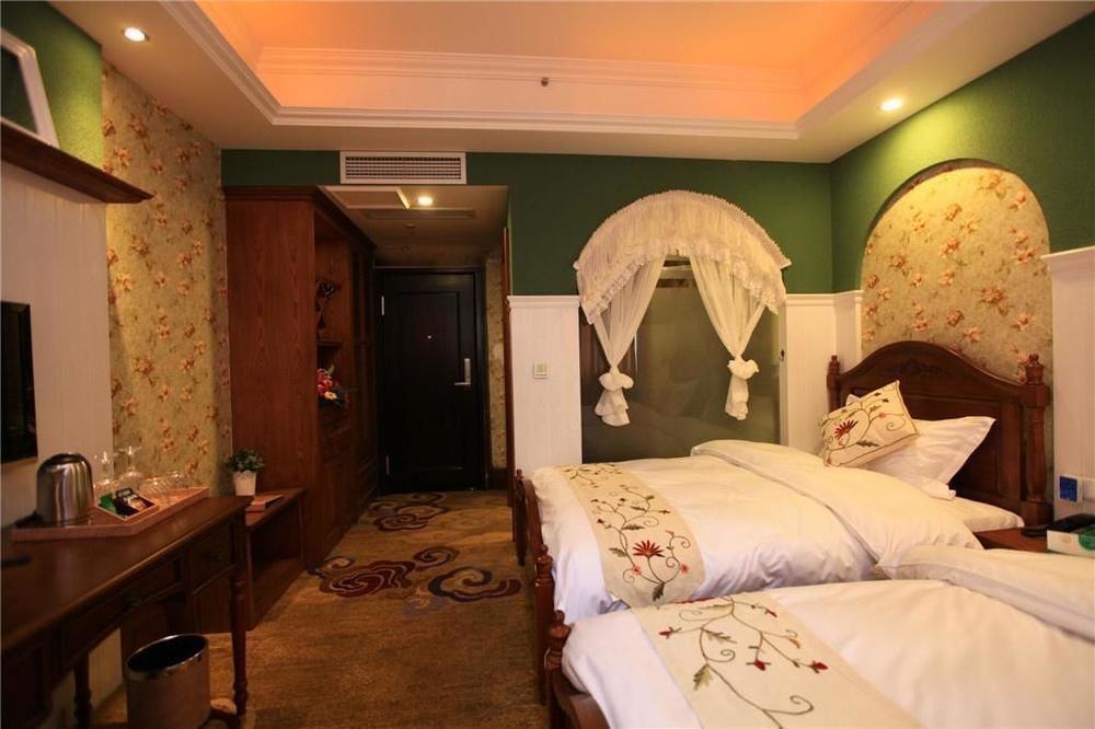 Jiayun Hotel Чънду Екстериор снимка